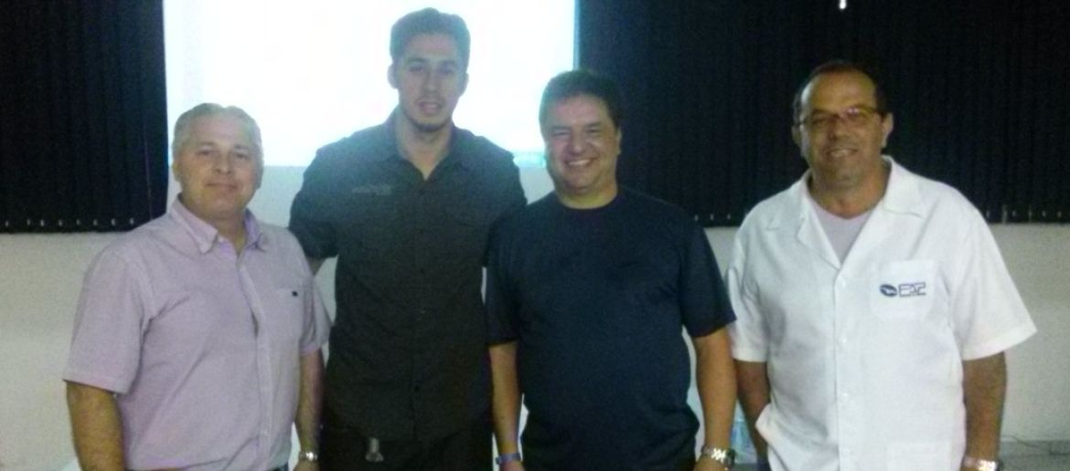 PALESTRA CURSO ADMINISTRAÇÃO: PROCESSO DE INTERNACIONALIZAÇÃO