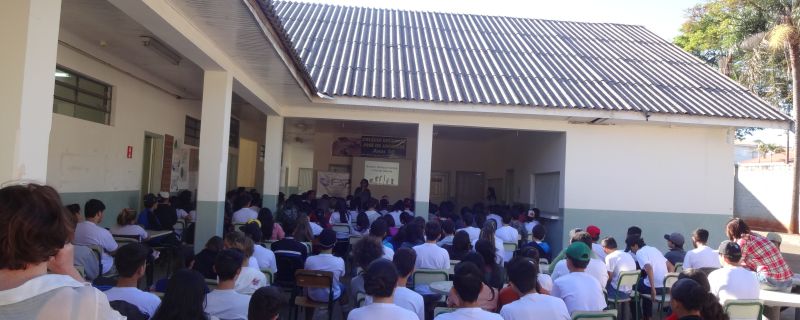 Ciclo de palestras FAP no Colégio José de Anchieta em Borrazópolis