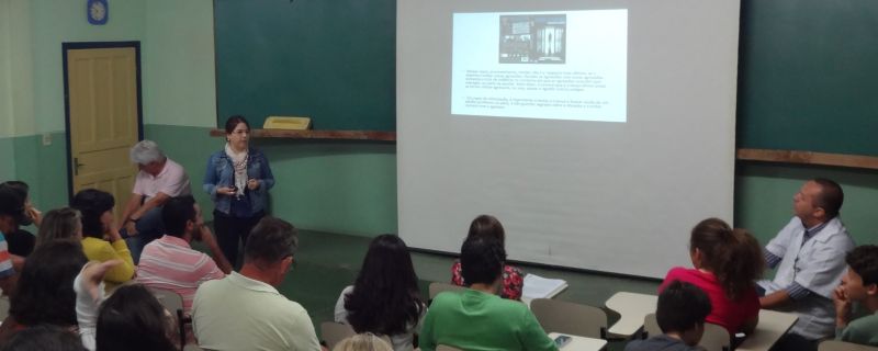Bullying é tema de Palestra no Colégio Platão