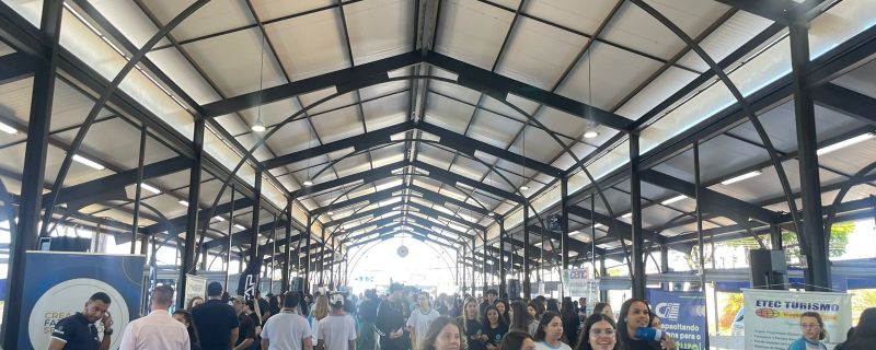 FAP participa da Feira de Profissões do Colégio Cerávolo