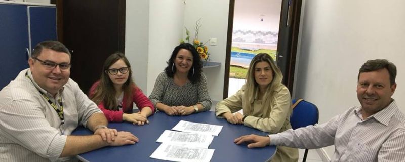 ?Parceria do Curso Bacharelado em Fisioterapia com a Associação Download