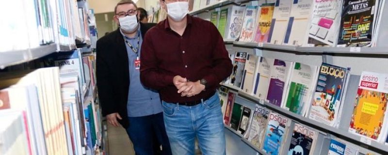 Prefeito de Apucarana, Júnior da Femac, visita campus da FAP